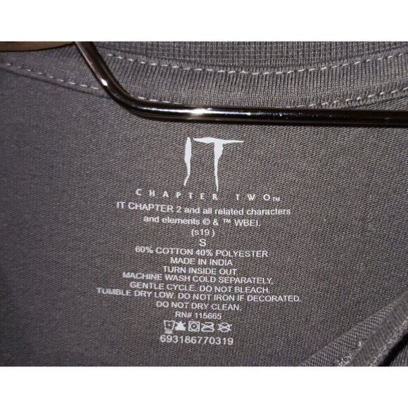 Men's Small Lot Of 2 IT Horror Movie Pennywise The Clown Long Sleeve T-shirt - Picture 8 of 12